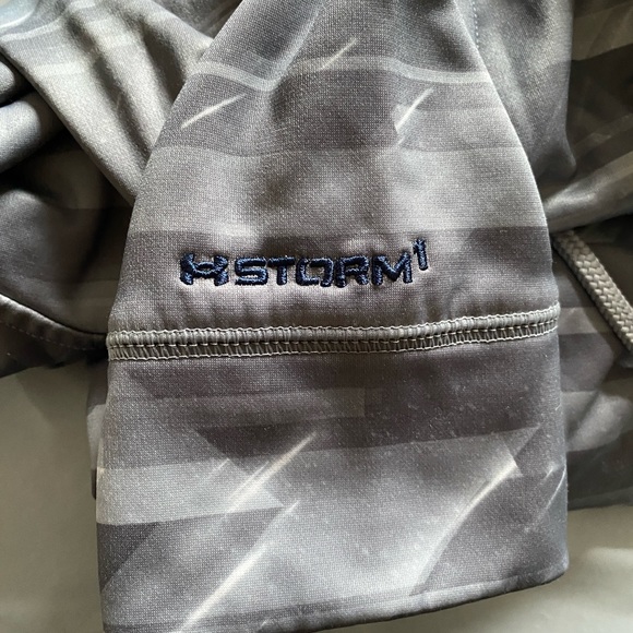 Men’s Large Under Armour Storm 1 Gray Hoodie - Picture 3 of 4